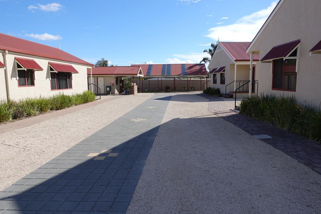 Port Vincent Motel & Apartments エクステリア 写真